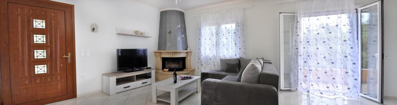 Villa Angelika Liapades Exteriér fotografie